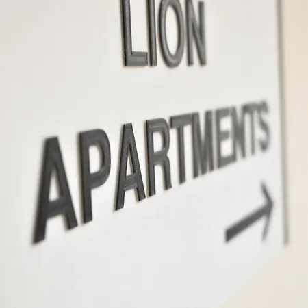 Lion Apartment, In The Heart Of The Апартаменты Лариса